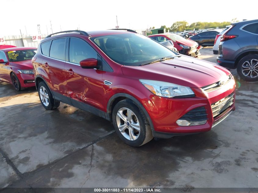 1FMCU0GXXGUA09498 2016 FORD ESCAPE, photo no. 1