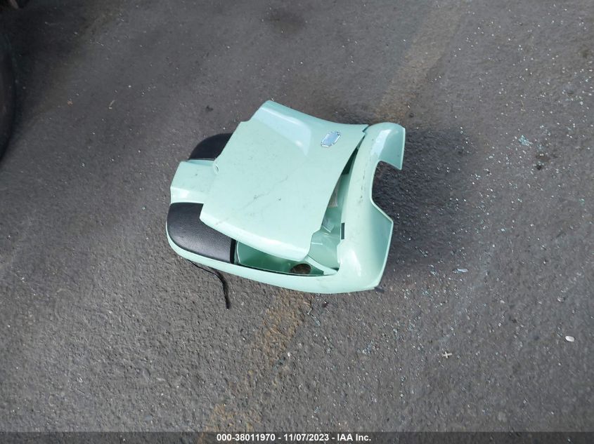 2001 VESPA M198F ZAPM198F115004251