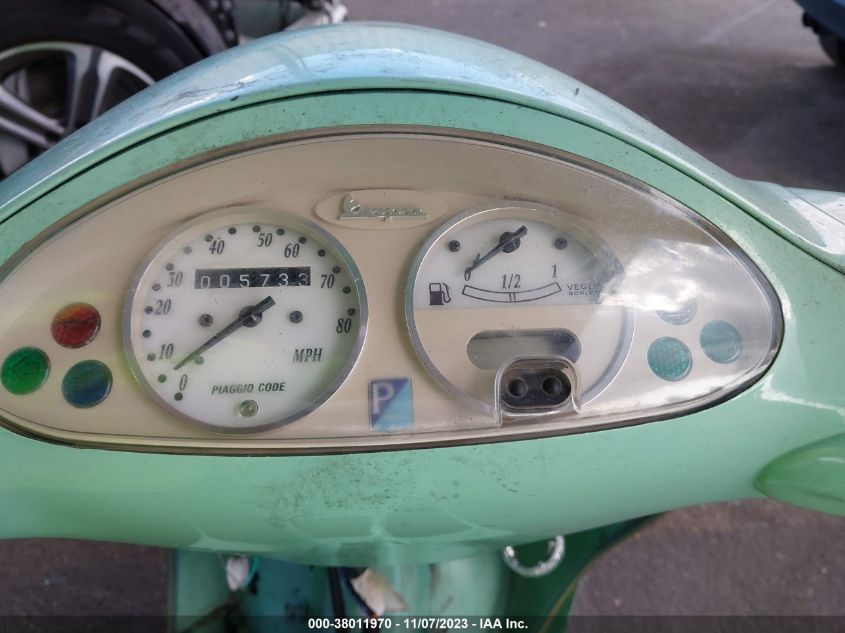 2001 VESPA M198F ZAPM198F115004251