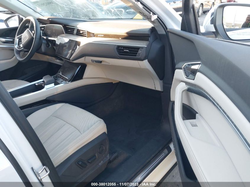 2024 AUDI Q8 E-TRON PREMIUM PLUS QUATTRO - WA15AAGE2RB006632