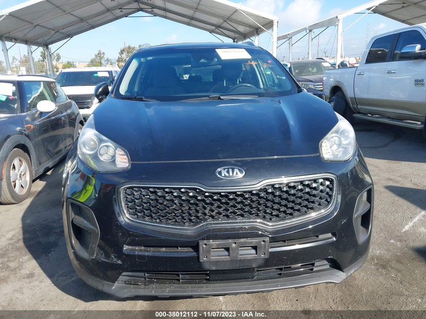 VIN KNDPM3AC0J7434747 2018 KIA SPORTAGE LX