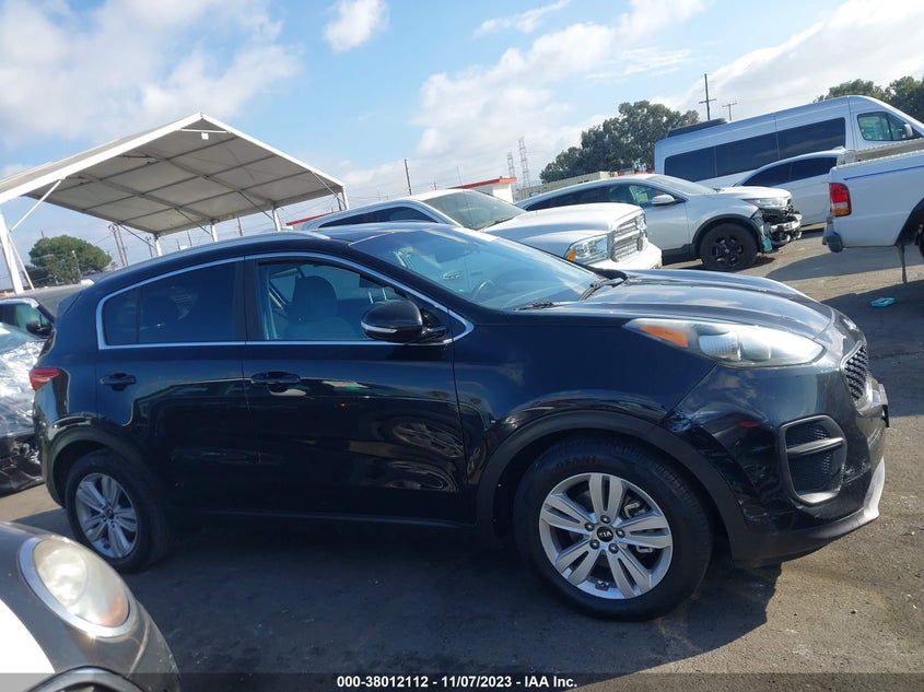 VIN KNDPM3AC0J7434747 2018 KIA SPORTAGE LX