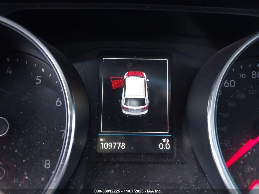 2018 VOLKSWAGEN TIGUAN S - 3VV1B7AX8JM031256