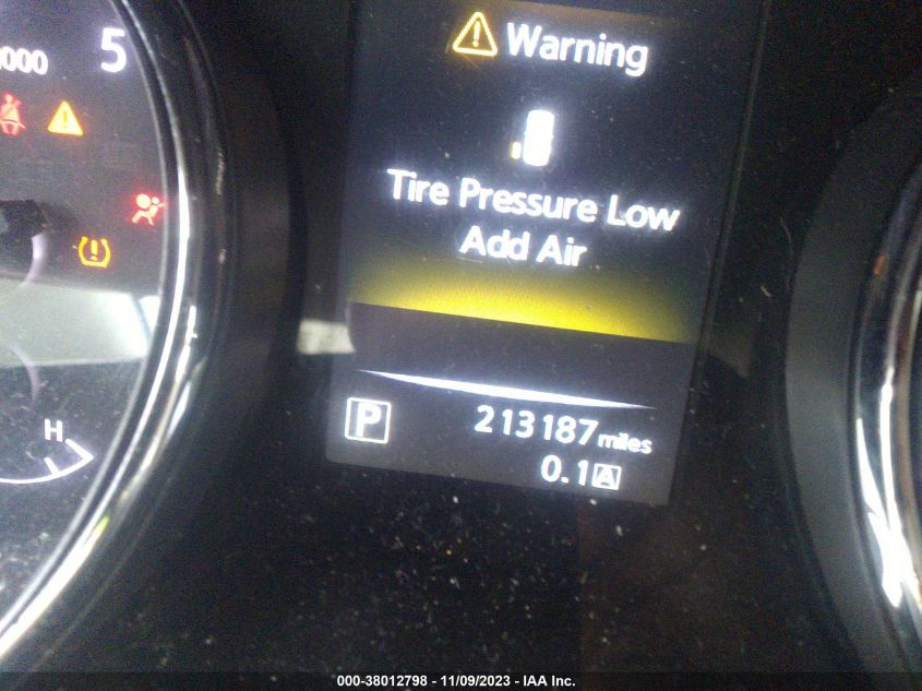 2014 NISSAN ROGUE SV - 5N1AT2MT9EC764376