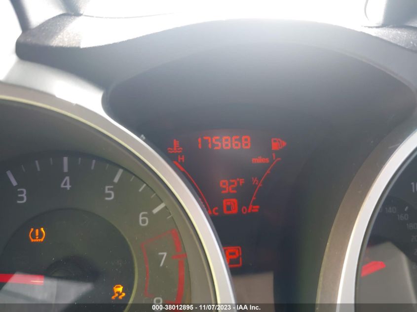 2014 NISSAN JUKE SV - JN8AF5MR0ET350408