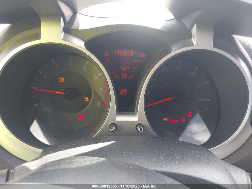2014 NISSAN JUKE SV - JN8AF5MR0ET350408