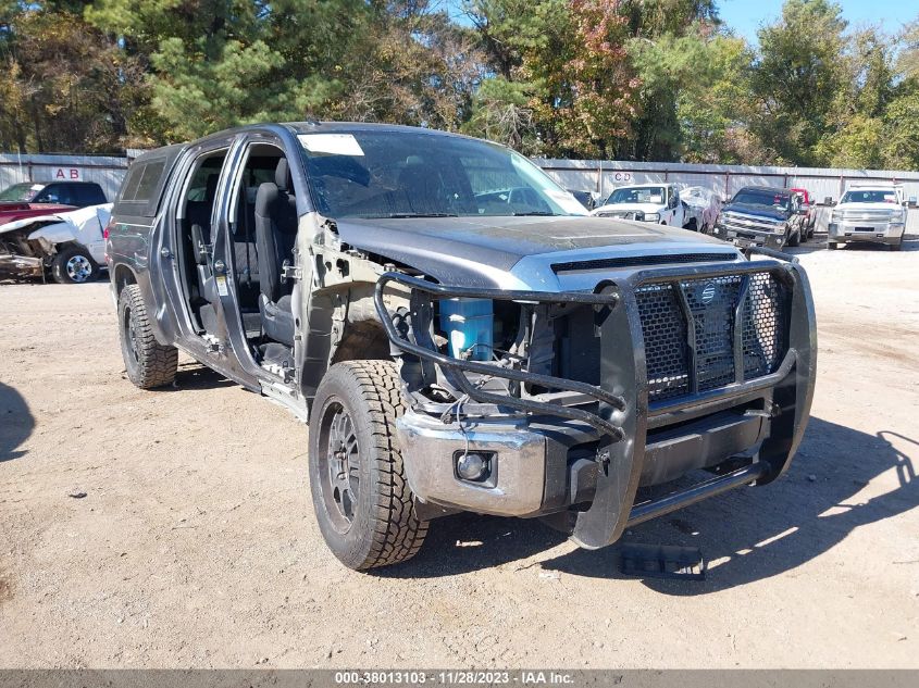 2017 TOYOTA TUNDRA CREWMAX SR5 - 5TFEM5F15HX112609