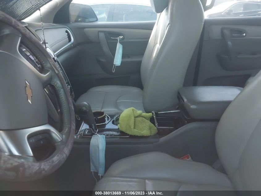 2014 CHEVROLET TRAVERSE 2LT - 1GNKRHKD5EJ105672