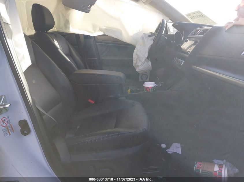 2016 SUBARU OUTBACK 3.6R LIMITED - 4S4BSENC3G3209420
