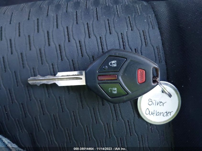 2014 MITSUBISHI OUTLANDER ES - JA4AD2A30EZ010070