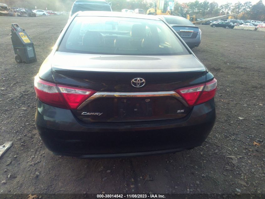 2016 TOYOTA CAMRY SE - 4T1BF1FK4GU134868