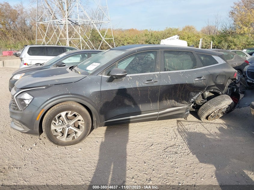 VIN 5XYK33AF0PG135584 2023 KIA SPORTAGE EX