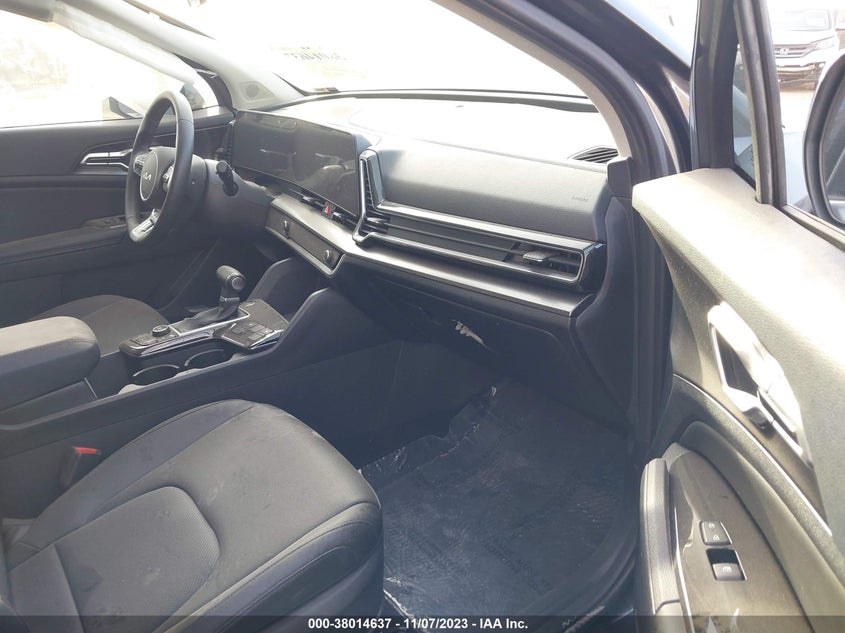 VIN 5XYK33AF0PG135584 2023 KIA SPORTAGE EX