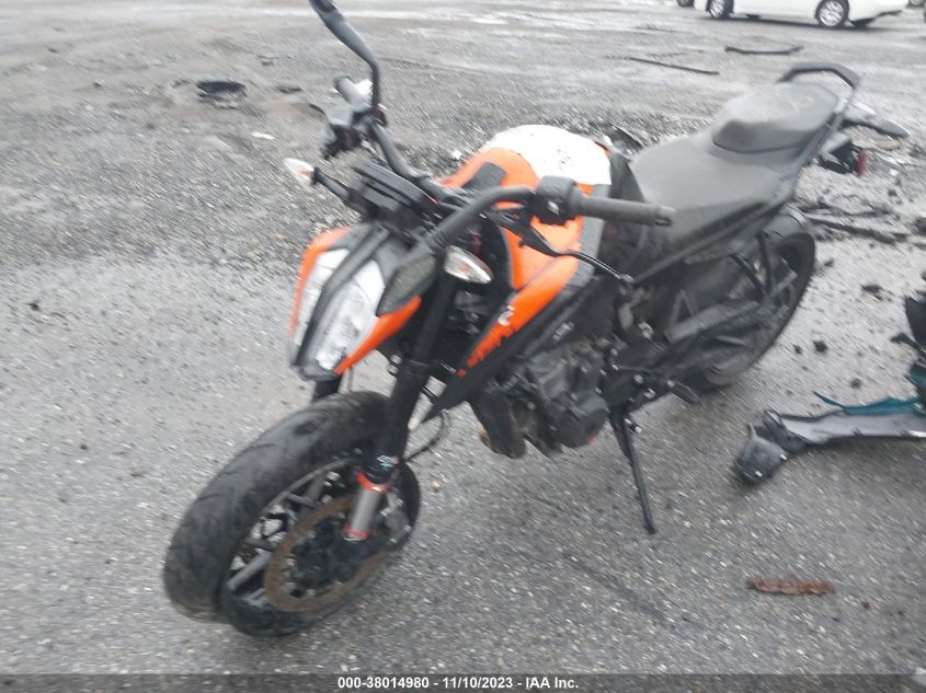 2022 KTM 890 DUKE R - VBKTU9401NM829691