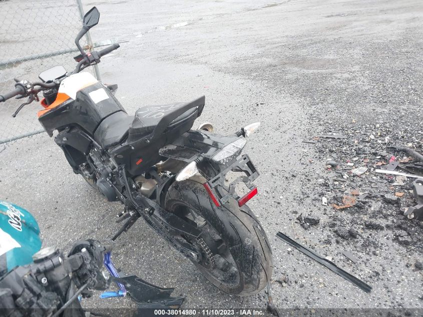 2022 KTM 890 DUKE R - VBKTU9401NM829691