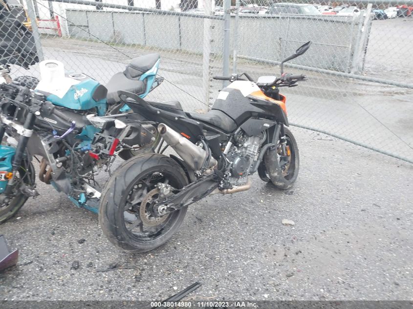2022 KTM 890 DUKE R - VBKTU9401NM829691
