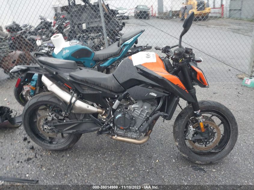 2022 KTM 890 DUKE R - VBKTU9401NM829691