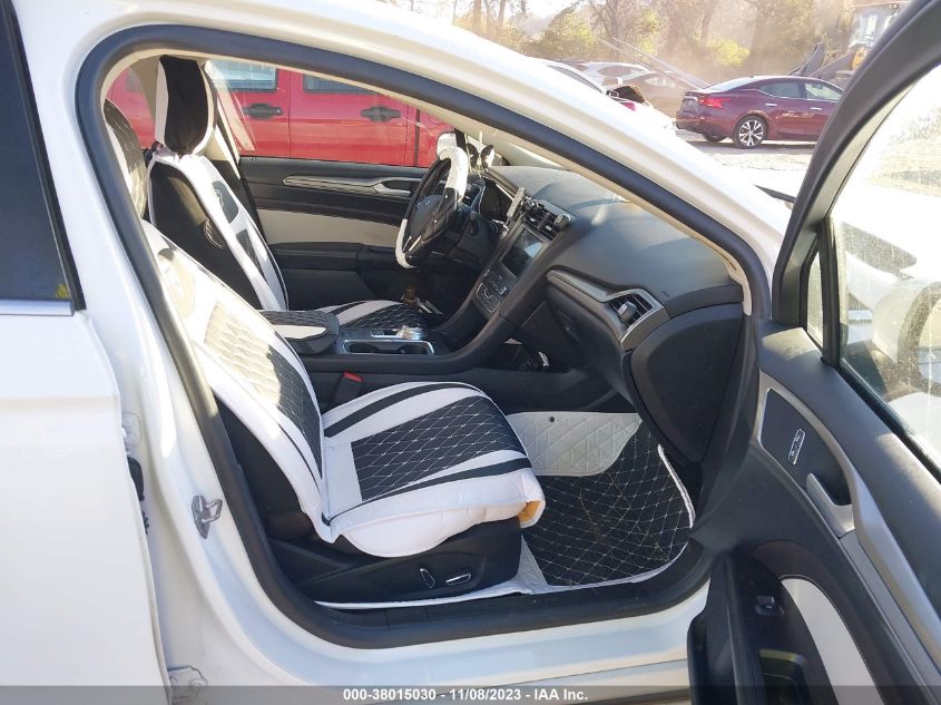 2019 FORD FUSION SE - 3FA6P0HD3KR238592