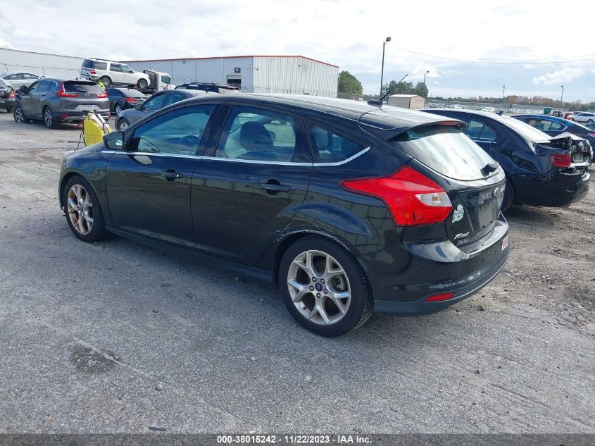 2014 FORD FOCUS TITANIUM - 1FADP3N23EL203095