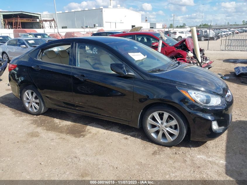 2013 HYUNDAI ACCENT GLS/SE - KMHCU4AE5DU463054