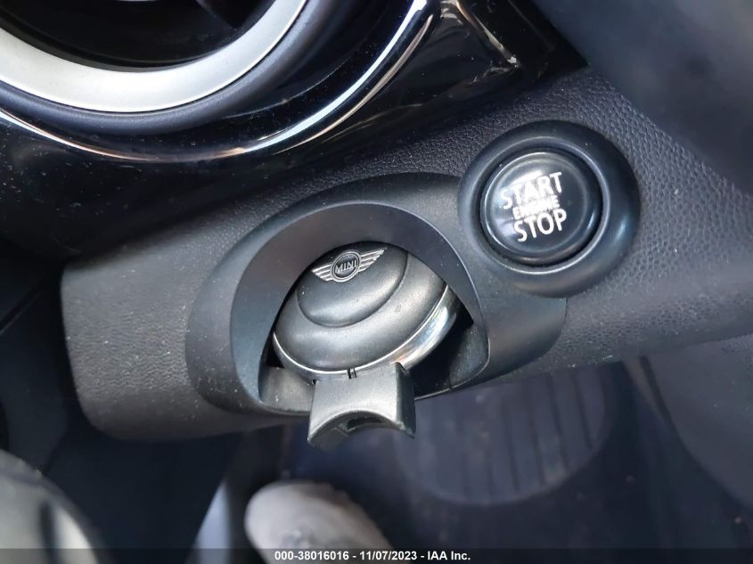2013 MINI COOPER CLUBMAN WMWZF3C53DT570929