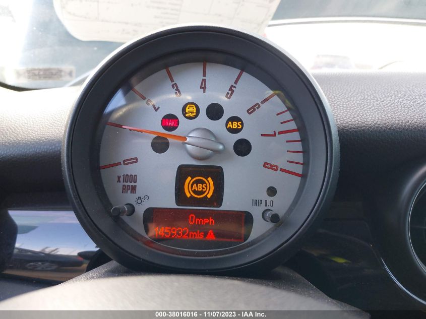 2013 MINI COOPER CLUBMAN WMWZF3C53DT570929