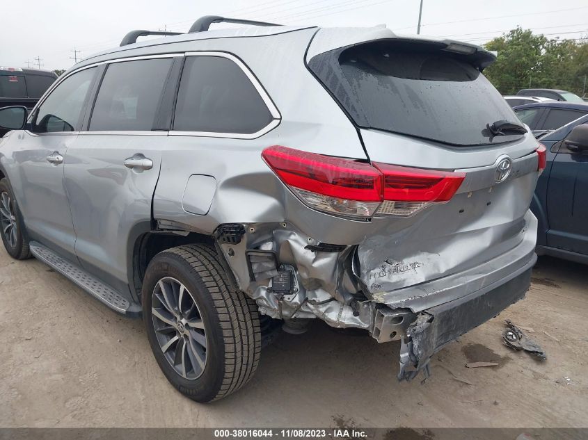 2019 TOYOTA HIGHLANDER XLE - 5TDKZRFHXKS556946