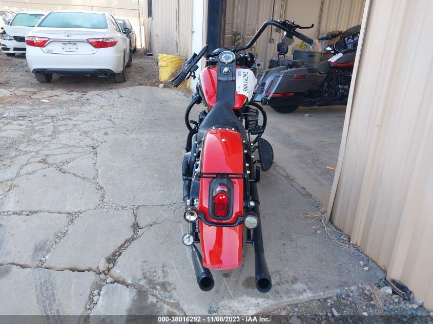 2010 HARLEY-DAVIDSON FLSTN - 1HD1JD510AB023342