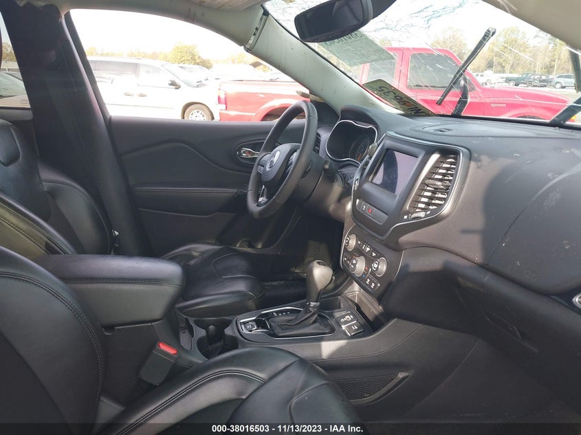 VIN 1C4PJLLBXLD592773 2020 JEEP CHEROKEE LATITUDE PLUS