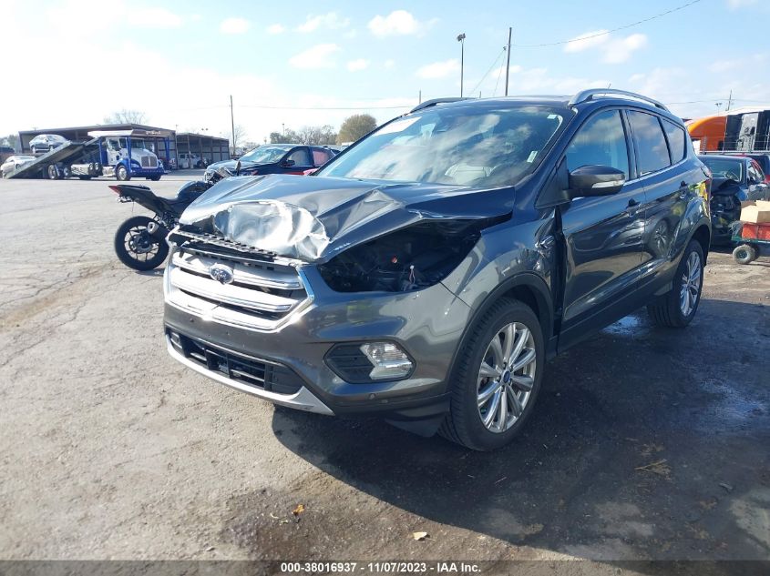 1FMCU9J96JUD50449 2018 FORD ESCAPE, photo no. 2