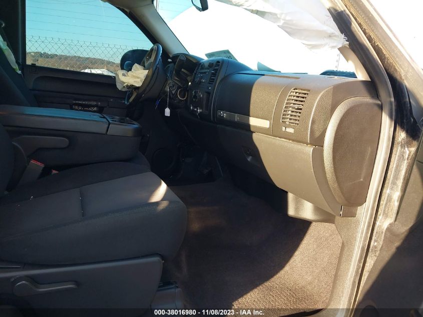 2013 GMC SIERRA 1500 SLE - 1GTR1VE09DZ362405