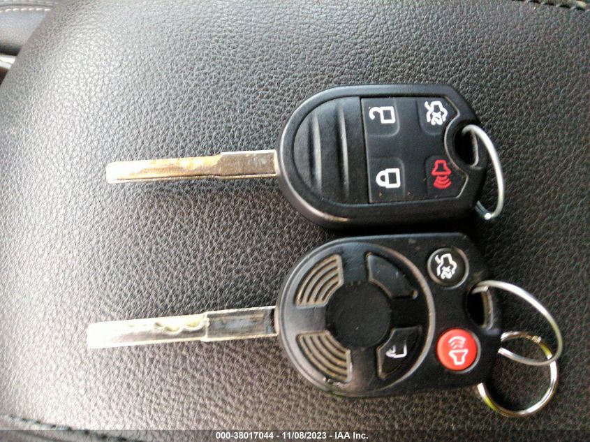 2015 FORD ESCAPE SE - 1FMCU9G98FUB01925