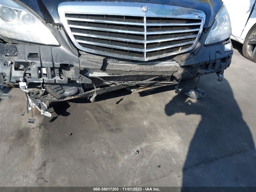 2013 MERCEDES-BENZ S-CLASS S 550 WDDNG7DB2DA497970