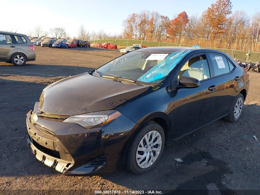 VIN 2T1BURHE0HC773618 2017 TOYOTA COROLLA LE