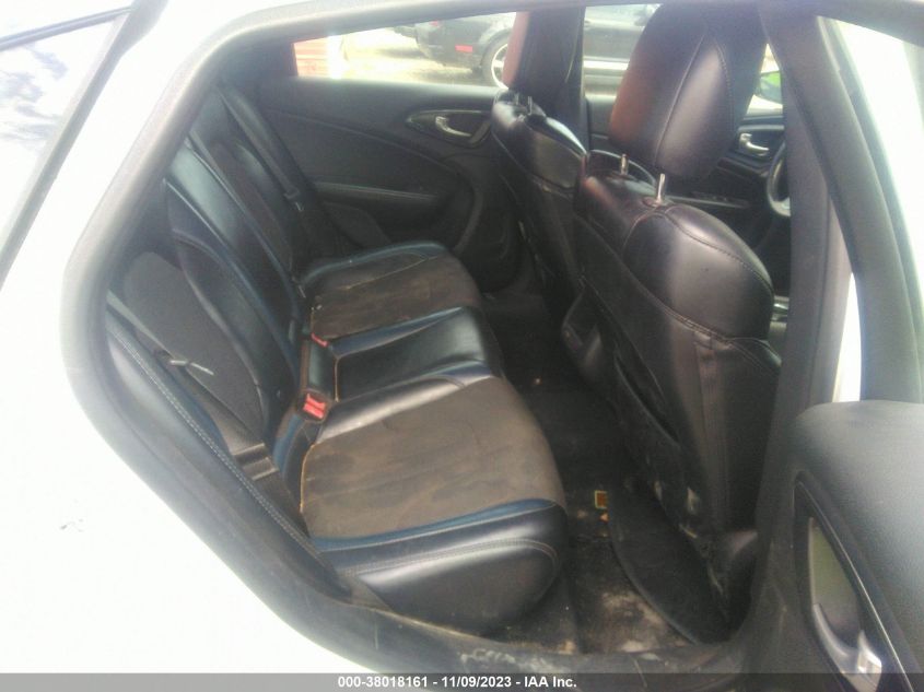 2015 CHRYSLER 200 S - 1C3CCCBB1FN743707