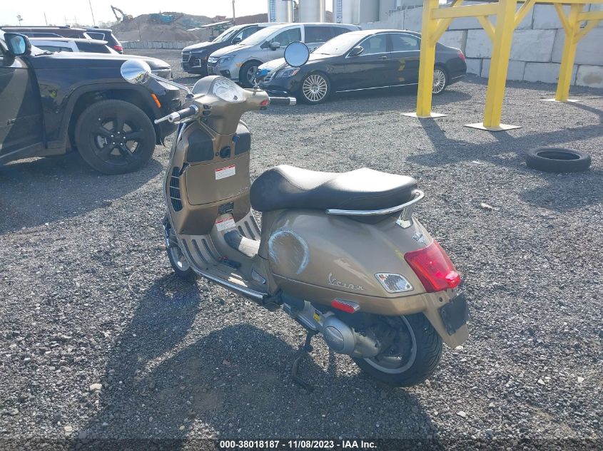 2013 VESPA GTS 300 SUPER ZAPM459L6D5801653