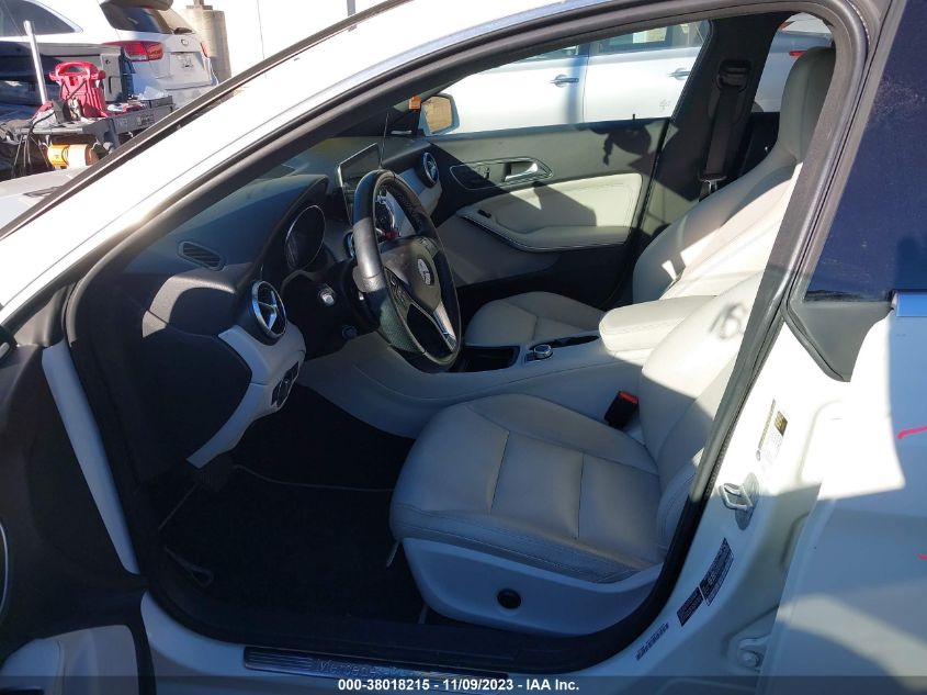 2014 MERCEDES-BENZ CLA 250 - WDDSJ4EB2EN138226