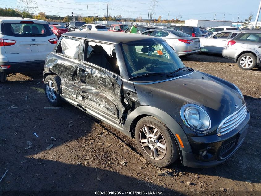 2013 MINI HARDTOP COOPER - WMWSU3C58DT680074