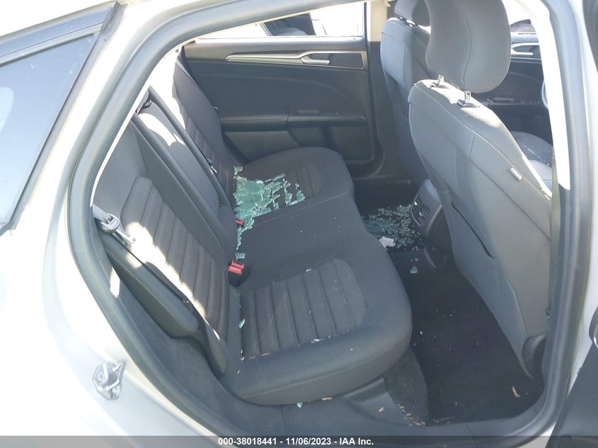 VIN 3FA6P0HD1JR154382 2018 FORD FUSION SE