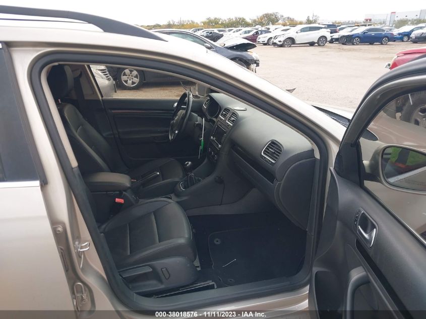 2013 VOLKSWAGEN JETTA SPORTWAGEN 2.0L TDI - 3VWML7AJ6DM685372