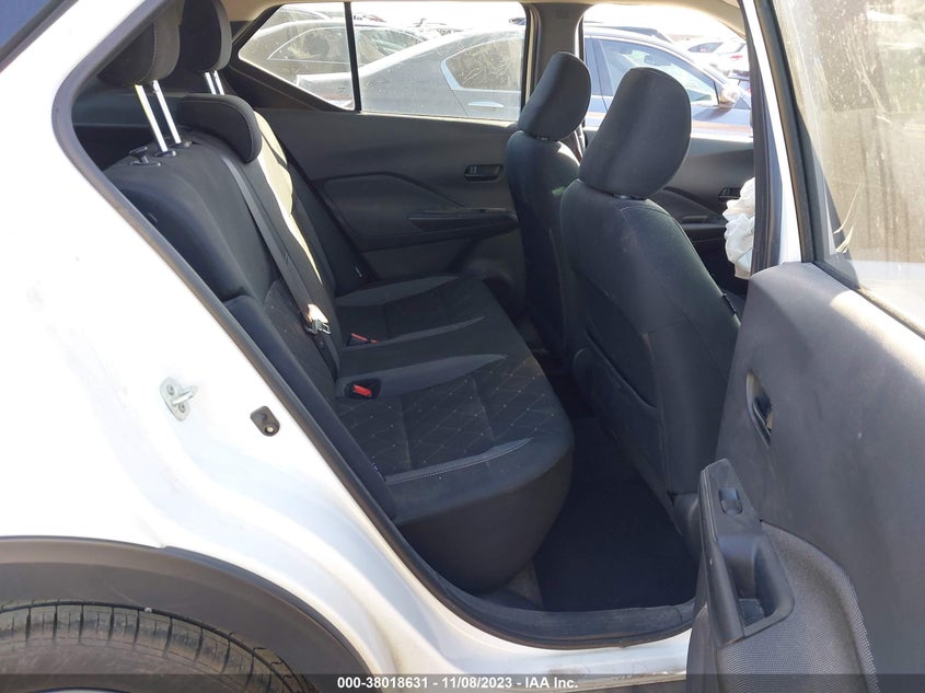 VIN 3N1CP5BV8LL545825 2020 NISSAN KICKS S