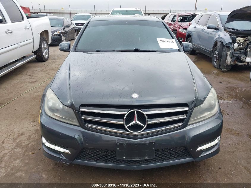 2014 MERCEDES-BENZ C 250 SPORT/LUXURY WDDGF4HBXEA952778