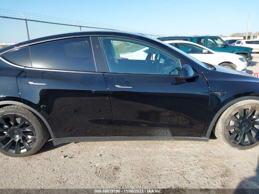 2023 TESLA MODEL Y - 7SAYGAEE3PF877119