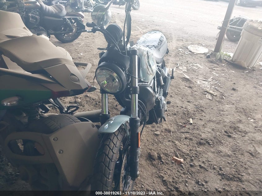 VIN ML015AXG4HT001483 2017 DUCATI SCRAMBLER