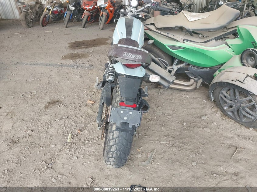 VIN ML015AXG4HT001483 2017 DUCATI SCRAMBLER