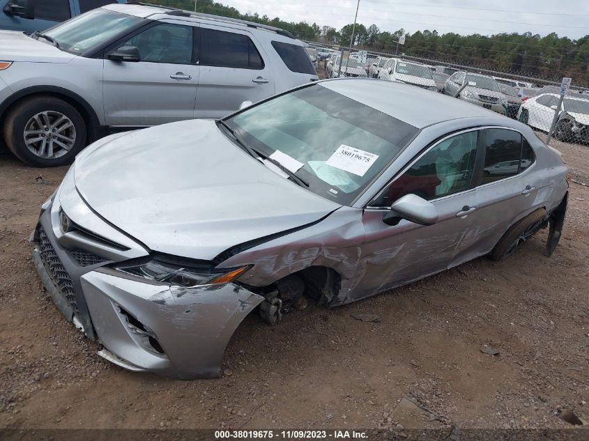 2018 TOYOTA CAMRY L/LE/XLE/SE/XSE - 4T1B11HK1JU063230