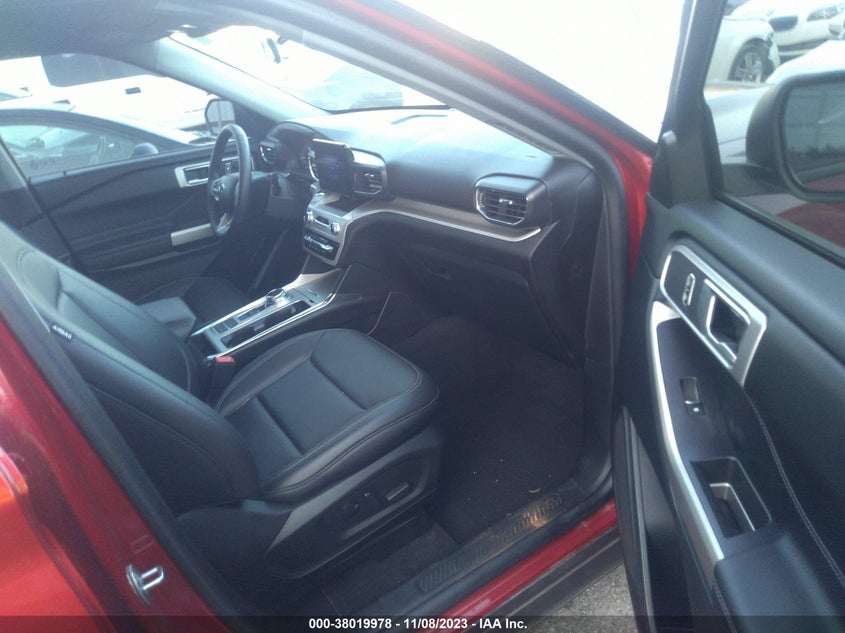VIN 1FMSK7DH8PGA76235 2023 FORD EXPLORER XLT