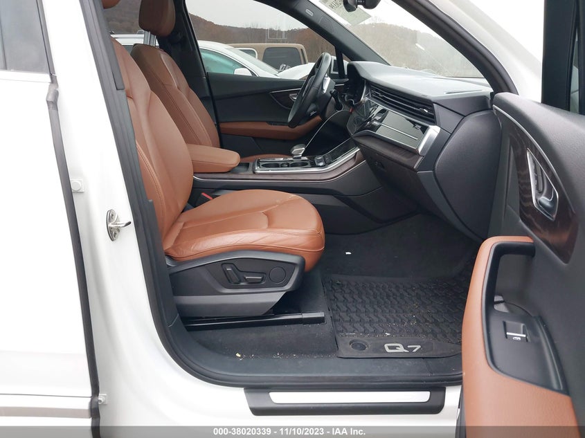 VIN WA1LJAF72MD031635 2021 AUDI Q7 PREMIUM PLUS