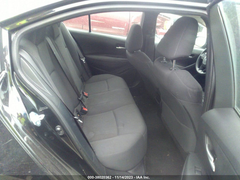 VIN 5YFEPMAE0MP178702 2021 TOYOTA COROLLA LE