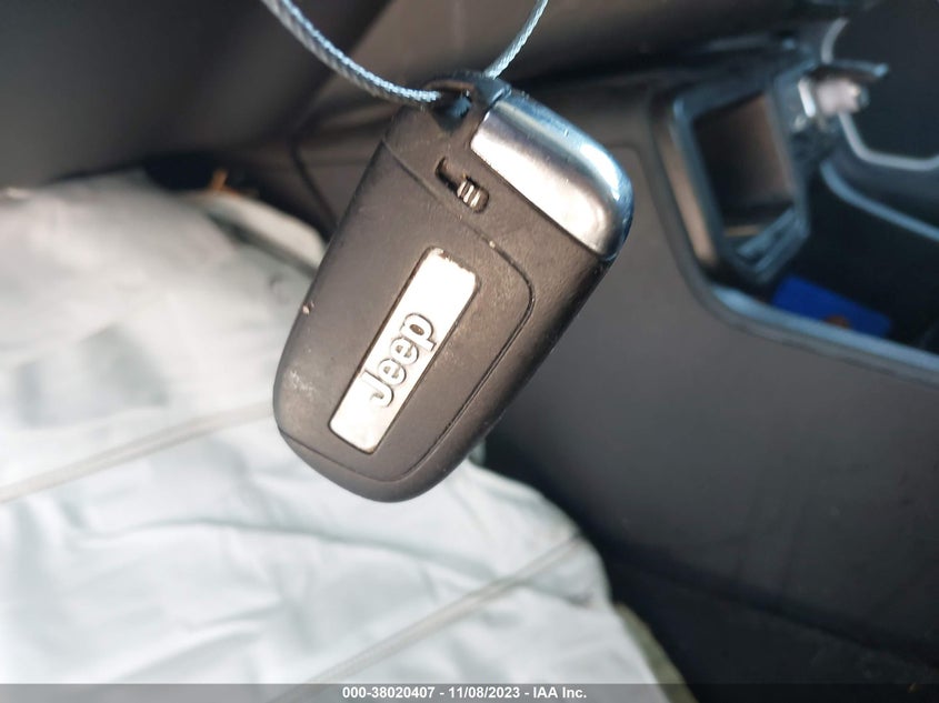 VIN ZACNJAAB0LPL71759 2020 JEEP RENEGADE SPORT FWD